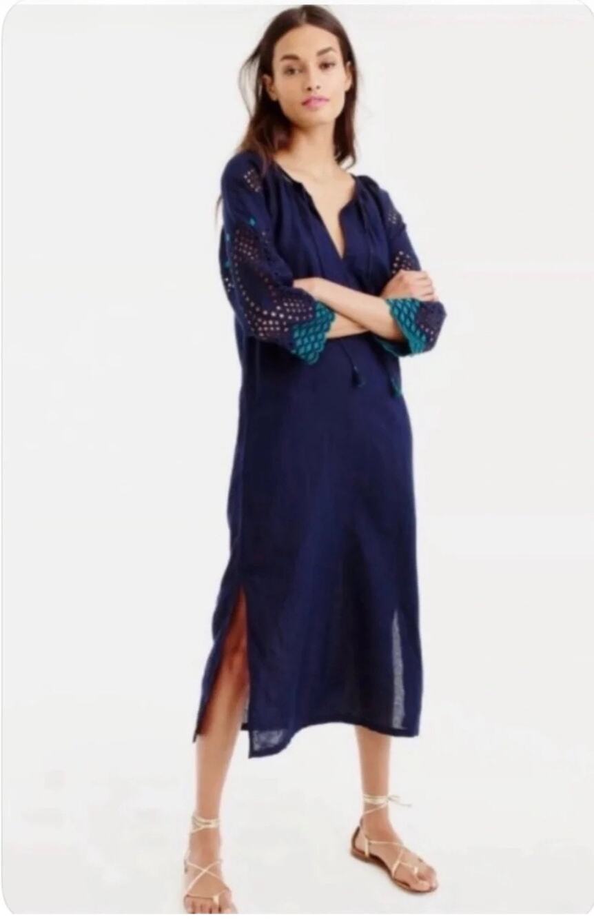 Navy Eyelet Sleeve Midi Dress - Unknown Brand